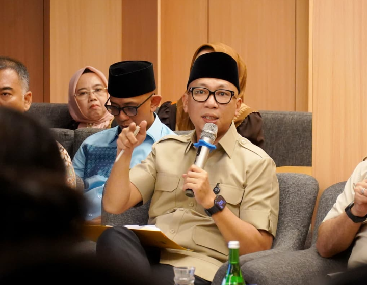 Hilirisasi Jadi Kunci, Gubernur Dorong UMKM Ekraf Naik Kelas